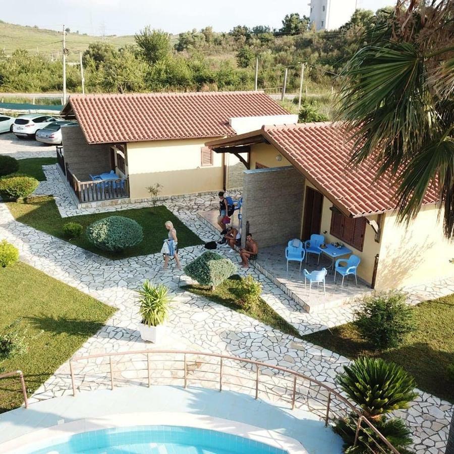 Resort Te Zagolli Orikum Buitenkant foto